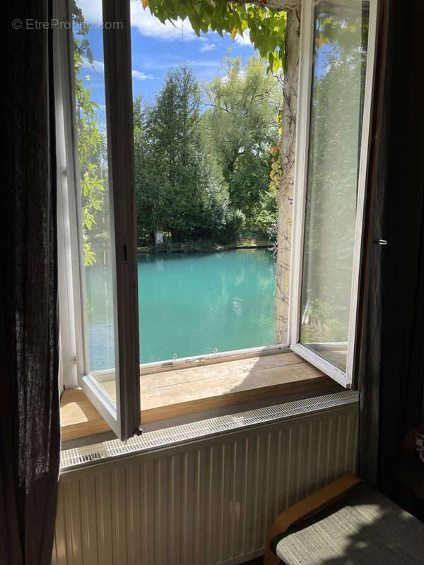 Maison à SOULAINES-DHUYS