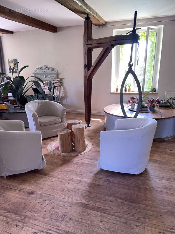 Maison à SOULAINES-DHUYS