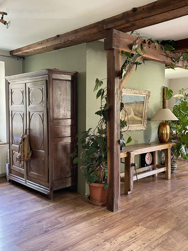 Maison à SOULAINES-DHUYS