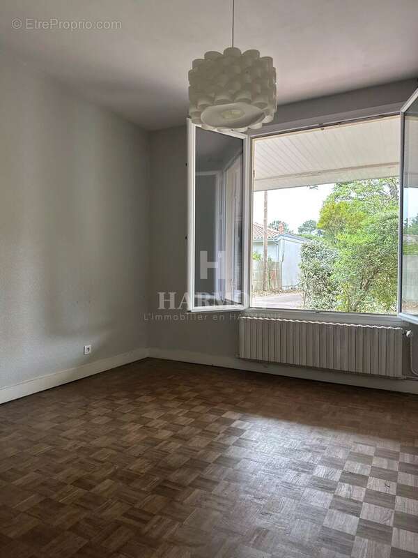 Maison à GUJAN-MESTRAS