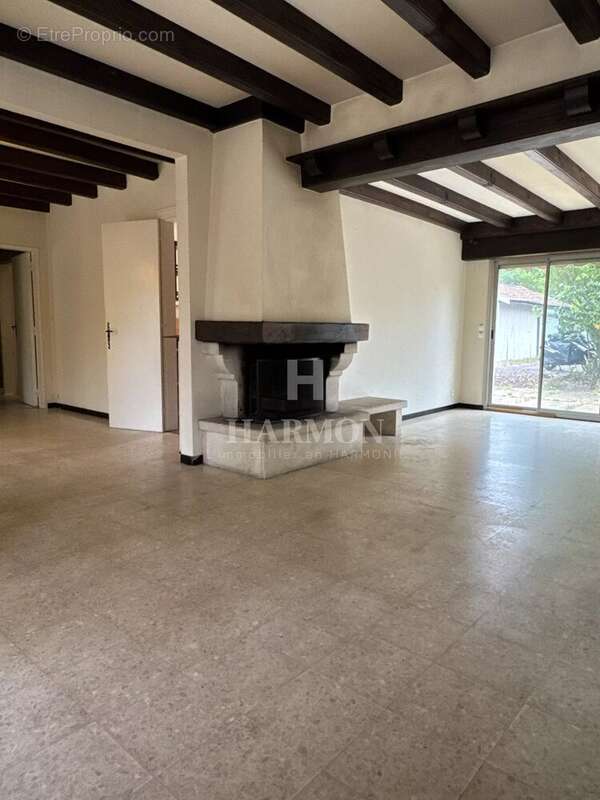 Maison à GUJAN-MESTRAS