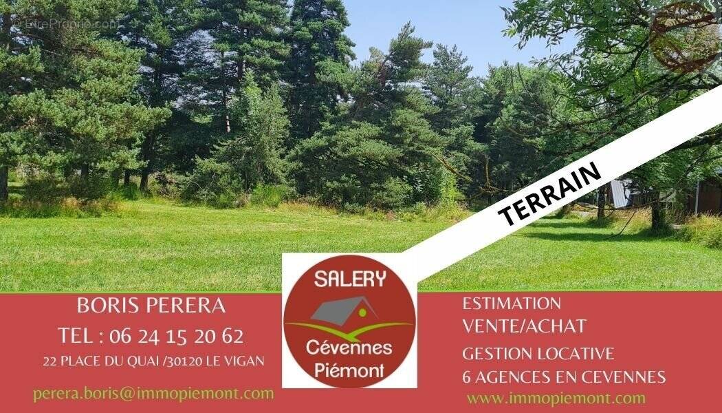 Terrain à SAINT-SAUVEUR-CAMPRIEU
