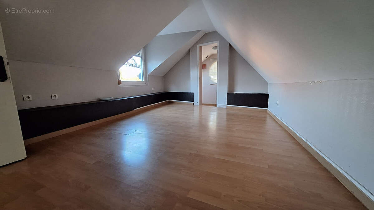 Maison à FRESNES-SUR-ESCAUT