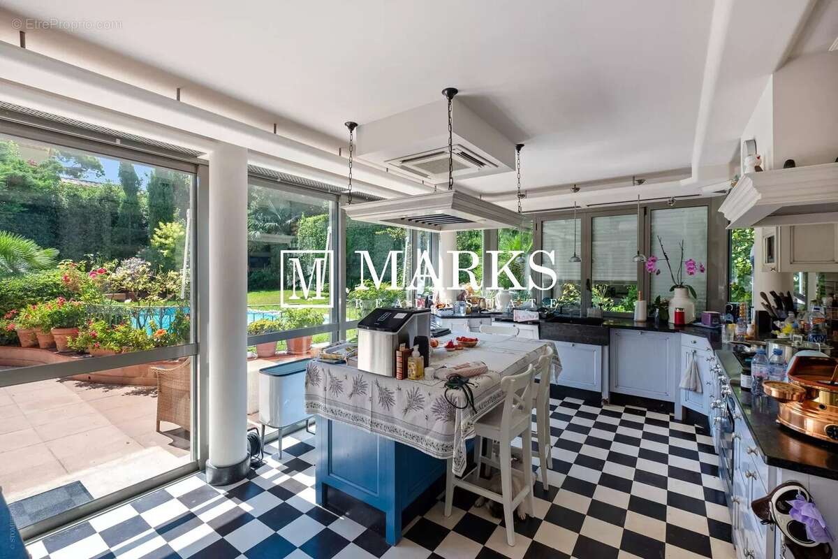 Maison à SAINT-JEAN-CAP-FERRAT