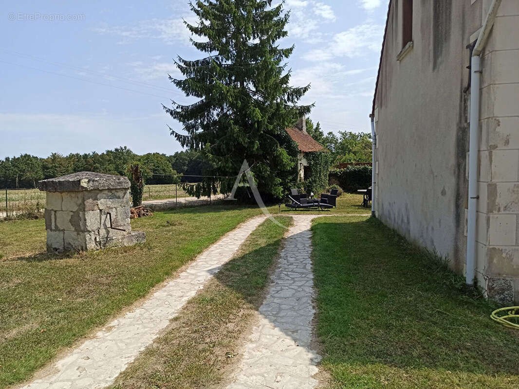 Maison à SAINT-AIGNAN