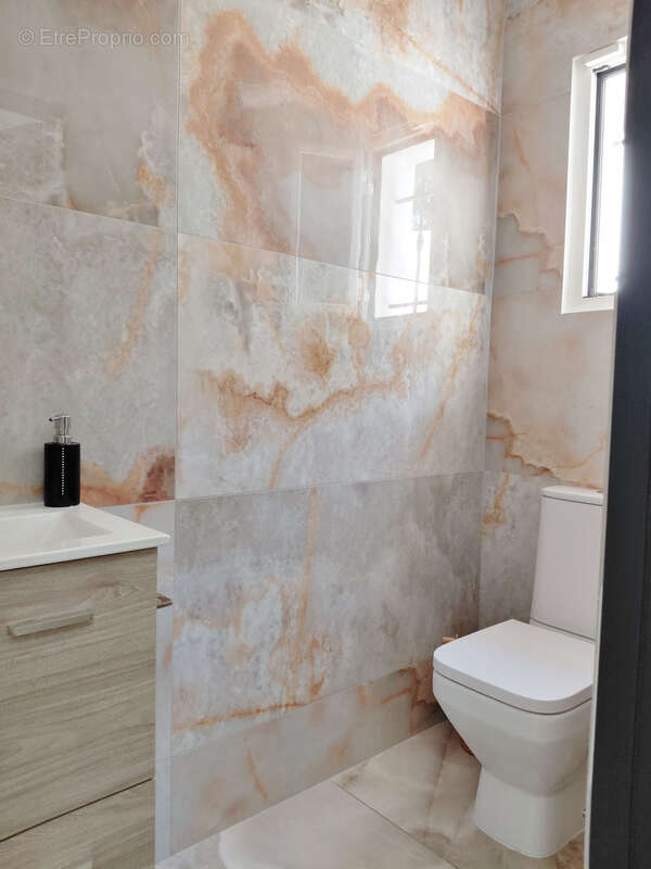 Maison à PUGET-SUR-ARGENS