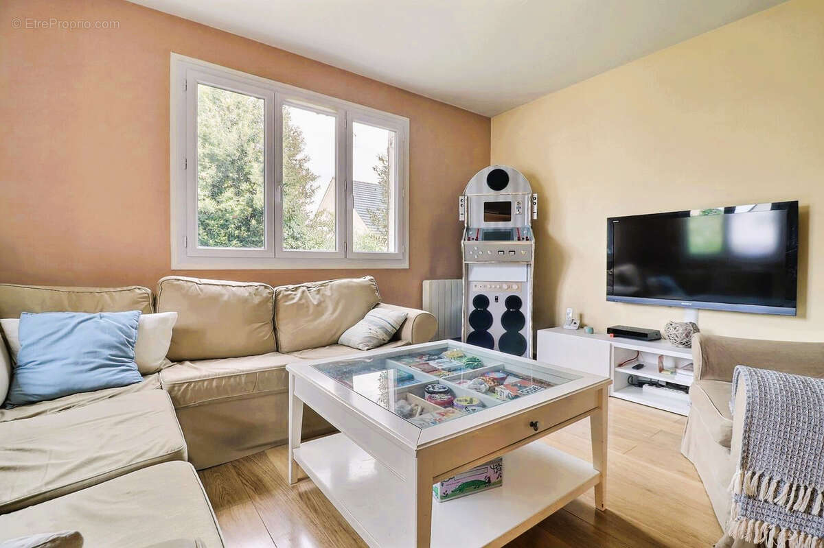 Maison à SAINT-LEU-LA-FORET