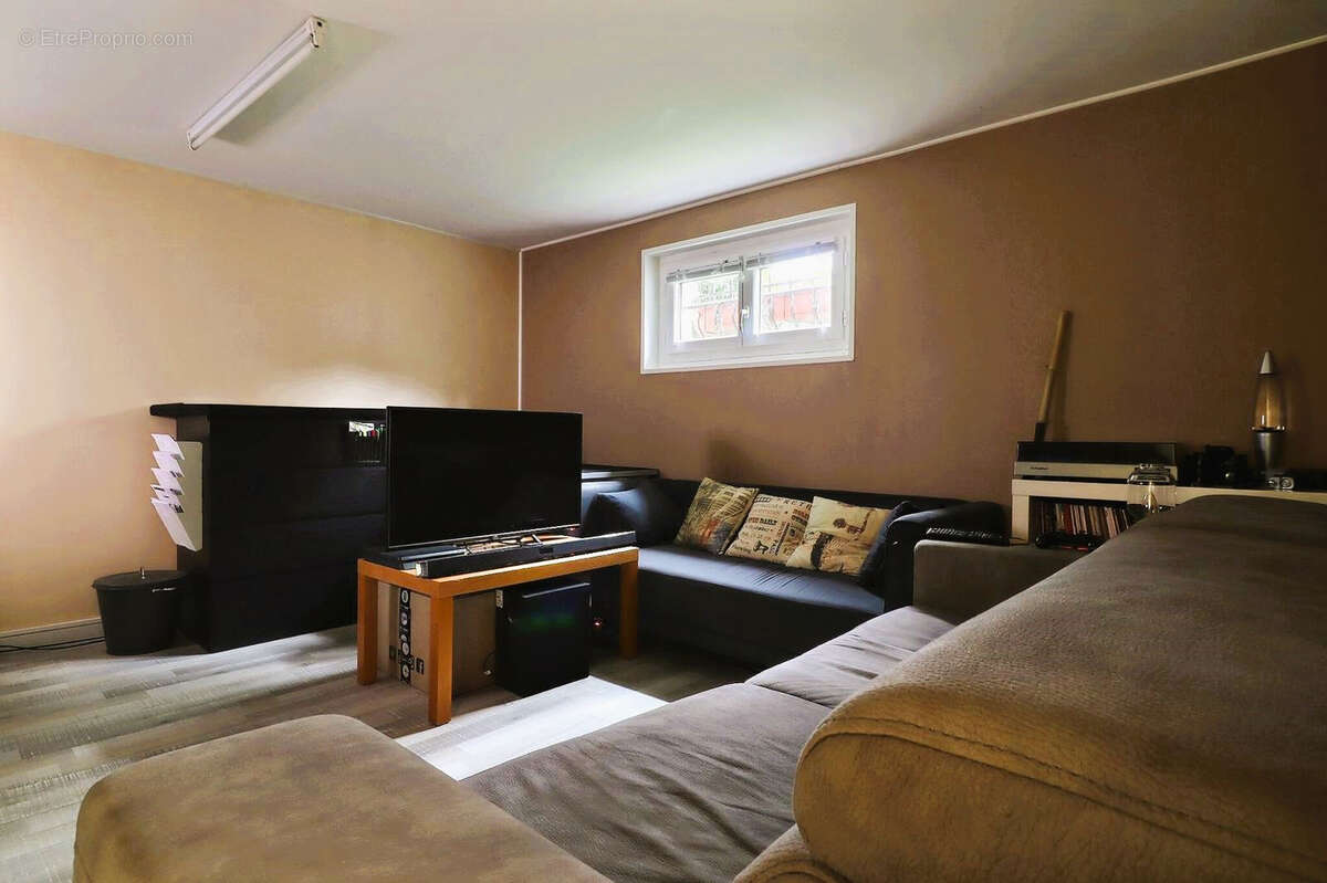 Maison à SAINT-LEU-LA-FORET