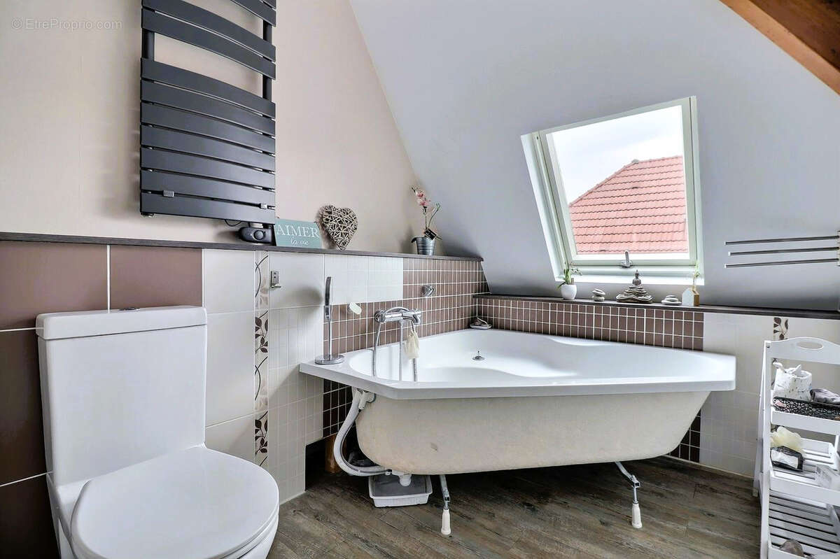 Maison à SAINT-LEU-LA-FORET