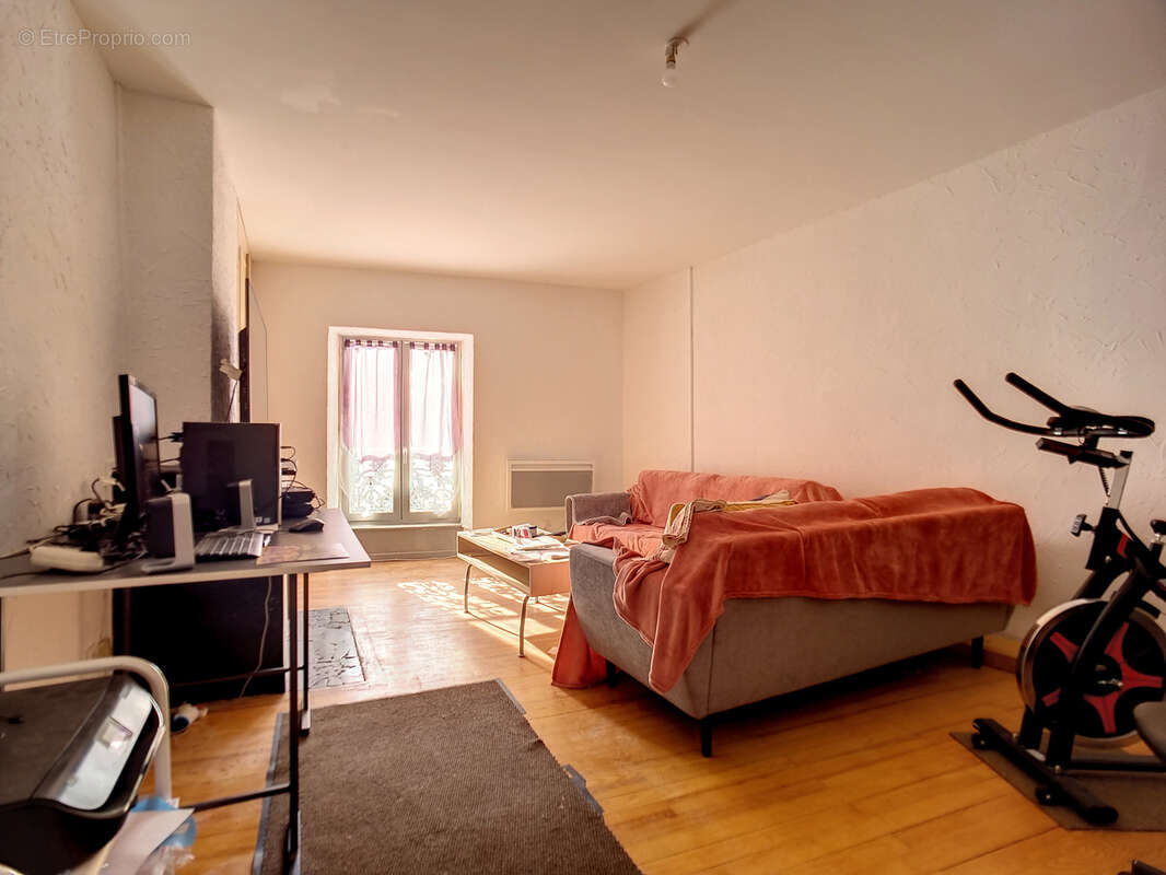 Appartement à LA MURE