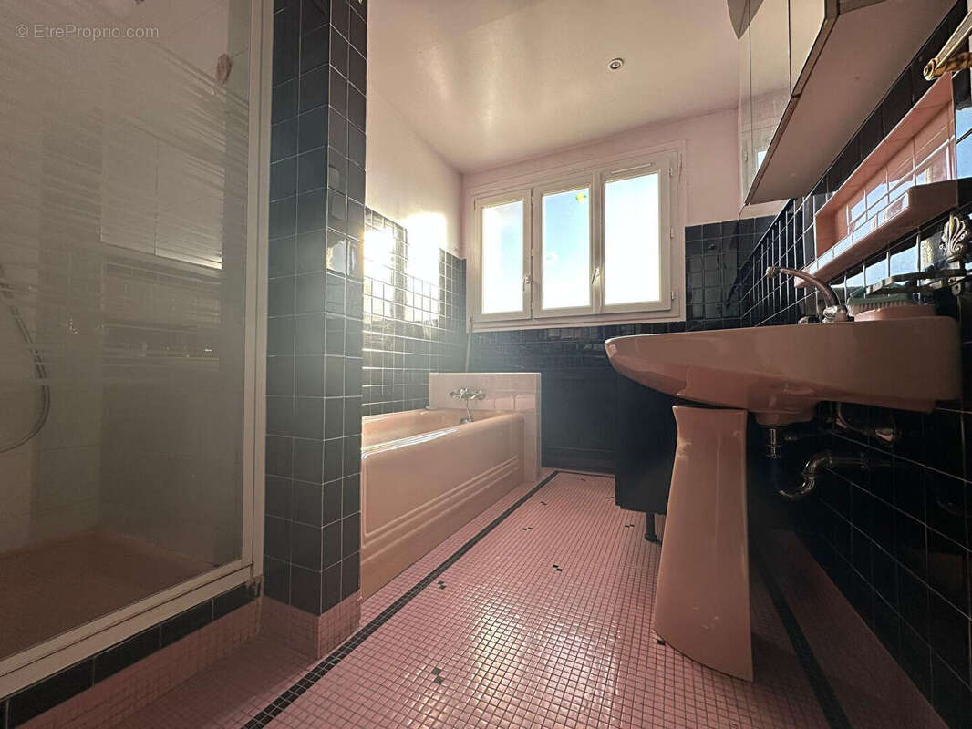 Appartement à LIVRY-GARGAN