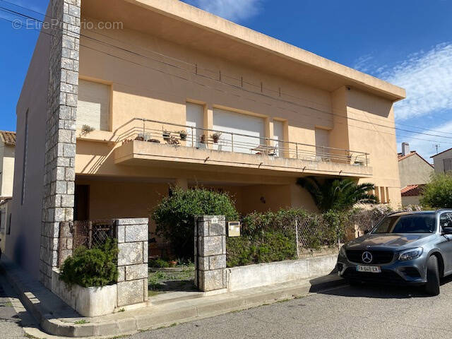 Maison à VILLELONGUE-DE-LA-SALANQUE