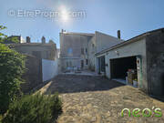 Maison à TREMENTINES