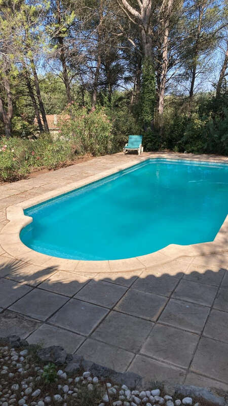 Maison à CHATEAUNEUF-LE-ROUGE