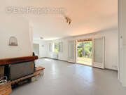 Maison à CHATEAUNEUF-LE-ROUGE