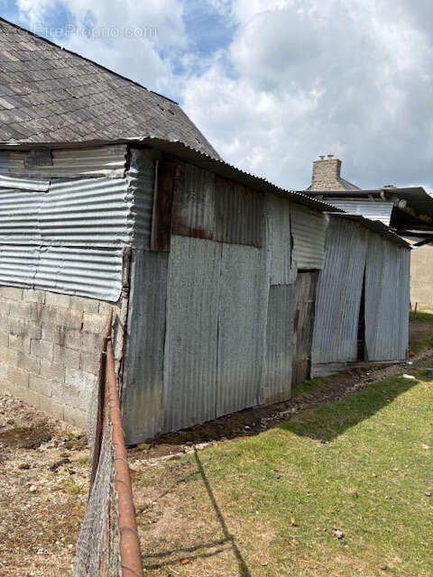 Autre à AMBRIERES-LES-VALLEES