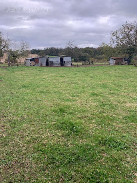 Autre à AMBRIERES-LES-VALLEES