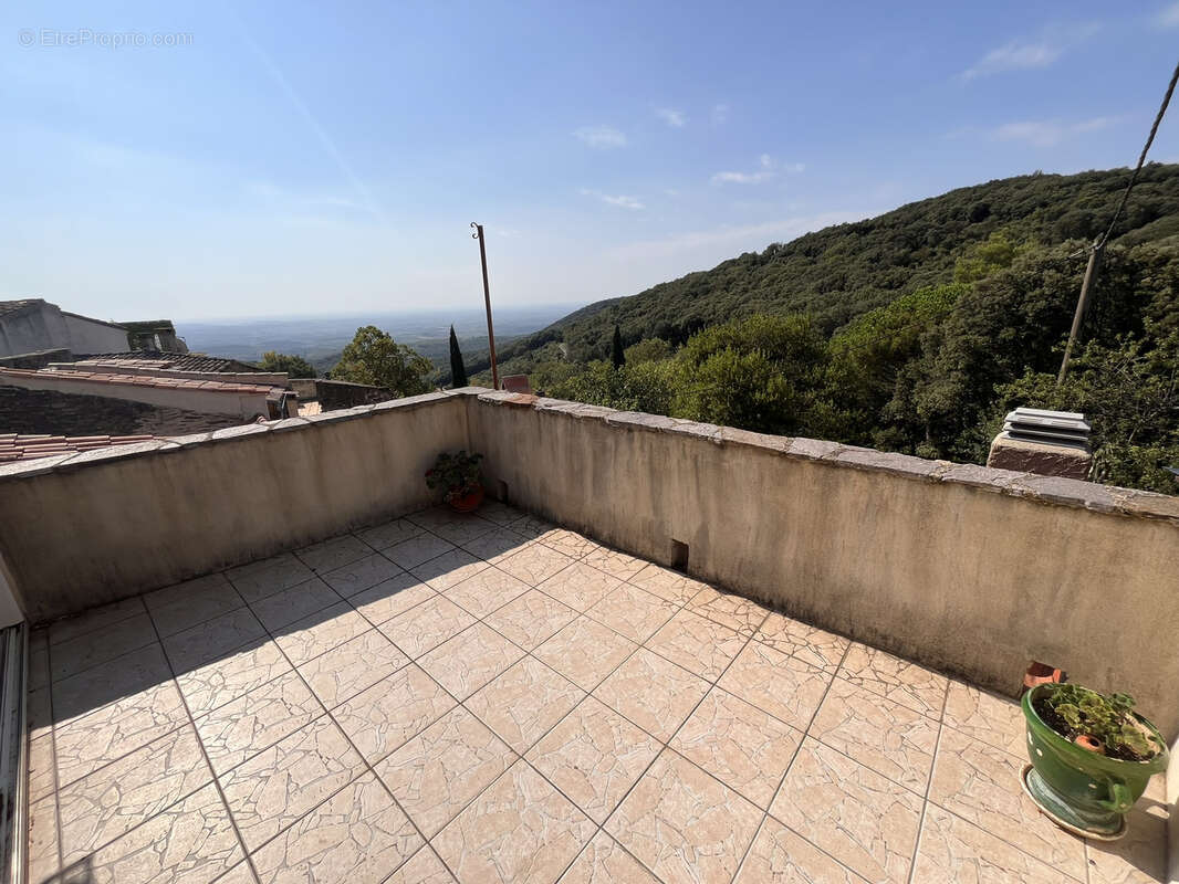 Maison à CABREROLLES