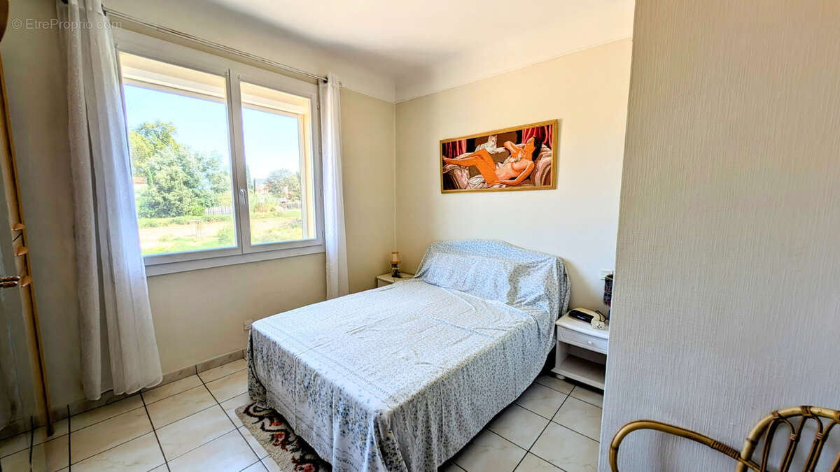 Autre à SAINT-GENIS-DES-FONTAINES