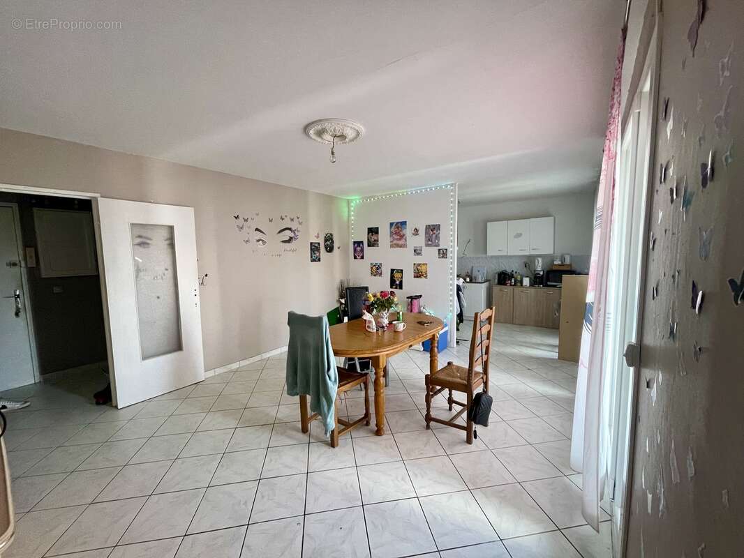 Appartement à CHARLEVILLE-MEZIERES