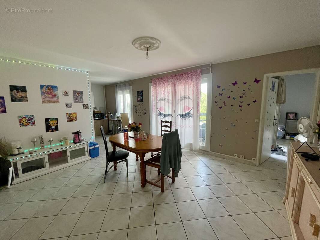 Appartement à CHARLEVILLE-MEZIERES