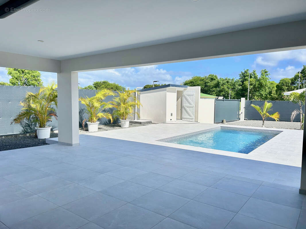 Maison à SAINT-FRANCOIS