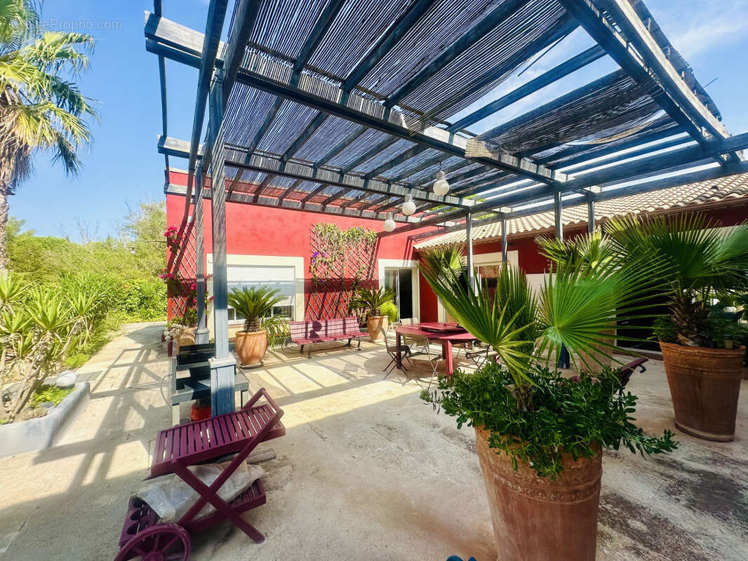 Maison à AIGUES-MORTES