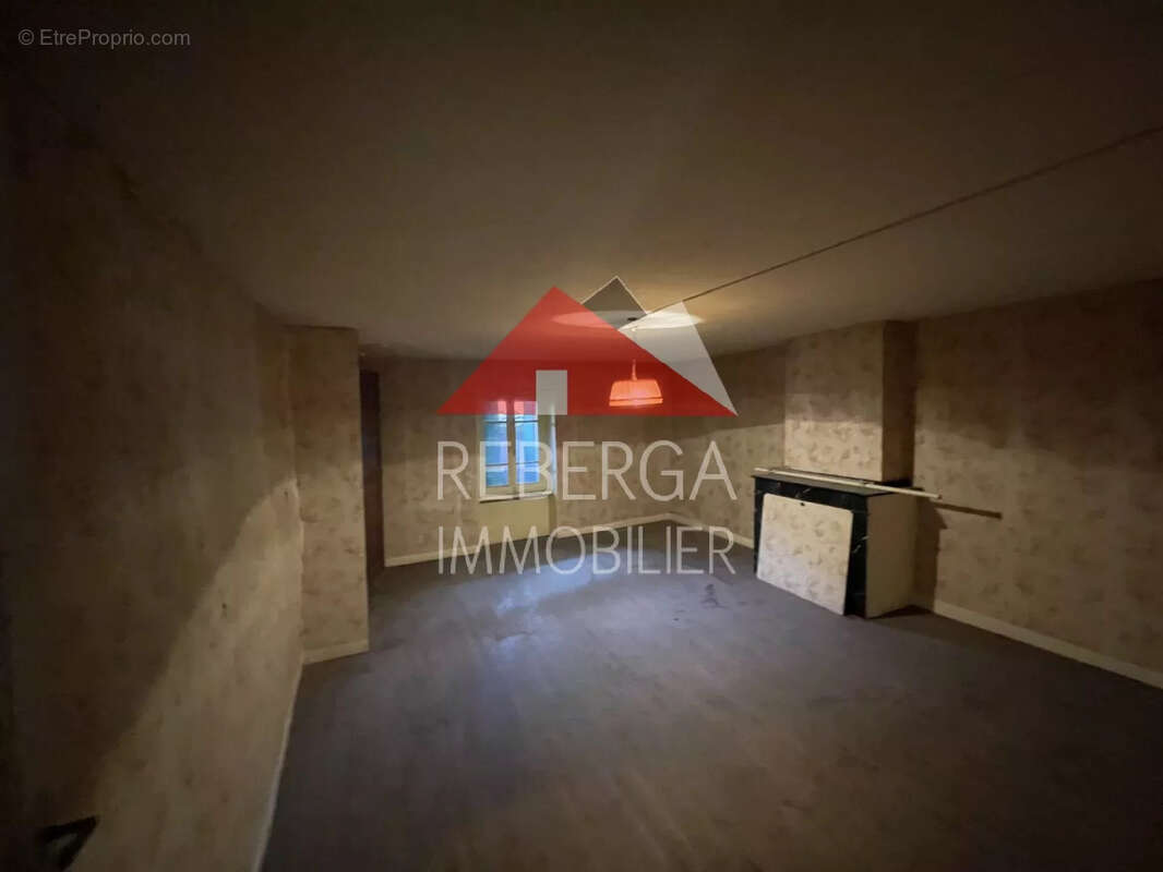 Maison à PONT-DE-LARN