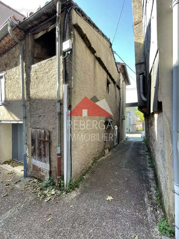 Maison à SAINT-AMANS-SOULT