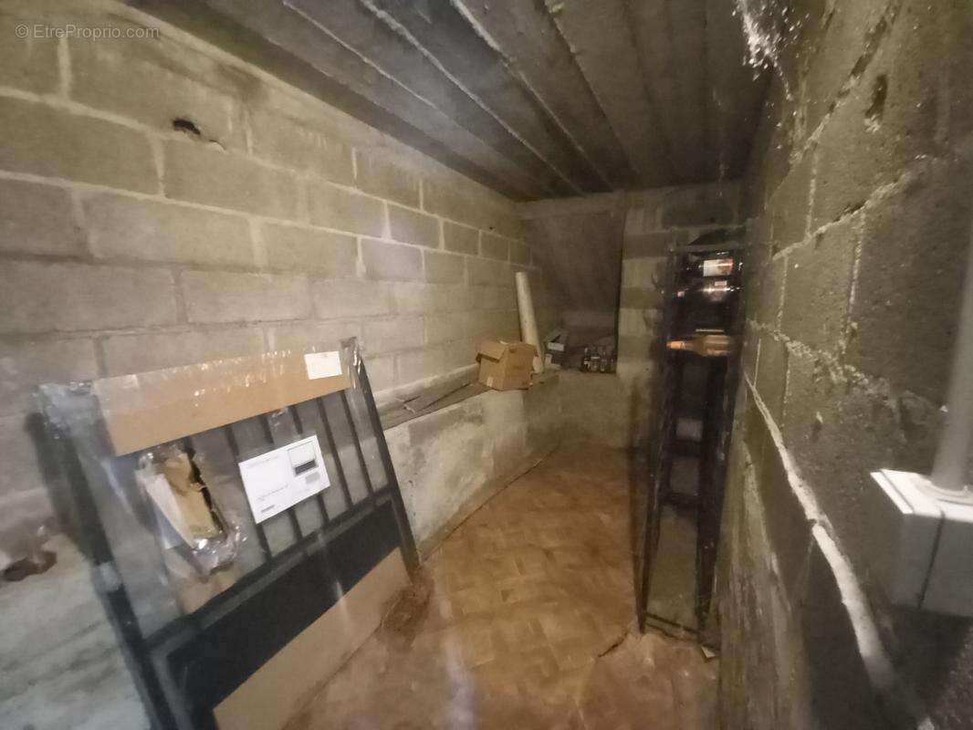 Maison à CORBEILLES