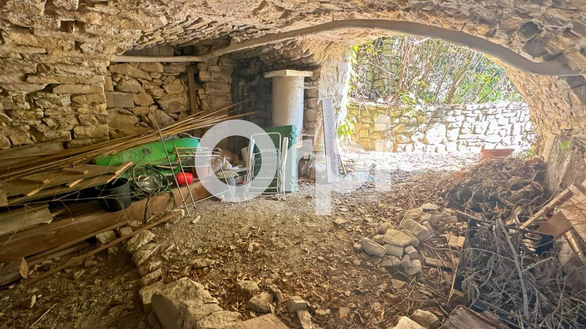 Maison à GROSPIERRES