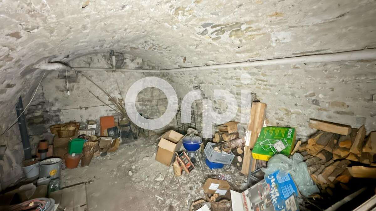 Maison à GROSPIERRES