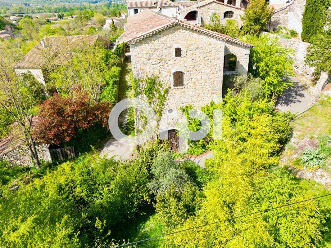 Maison à GROSPIERRES