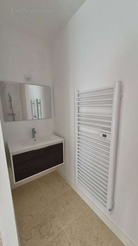 Appartement à SAINT-JEAN-D&#039;ANGELY