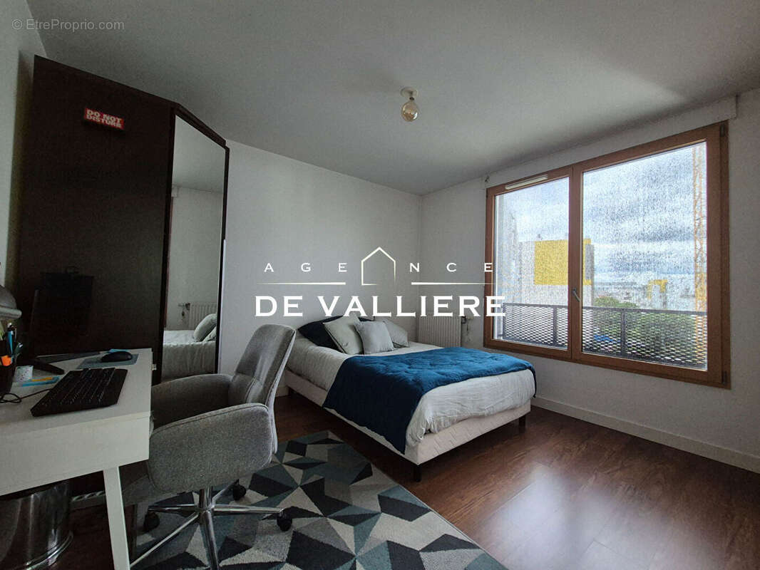 Appartement à NANTERRE