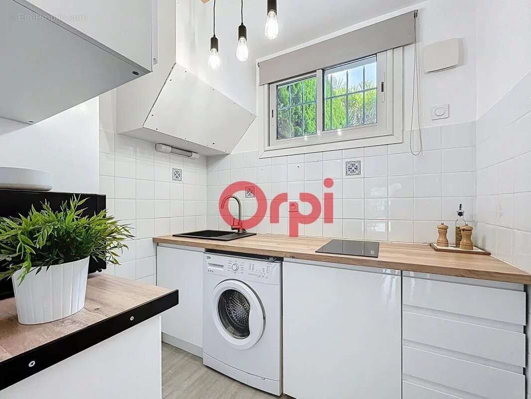 Appartement à LES ISSAMBRES