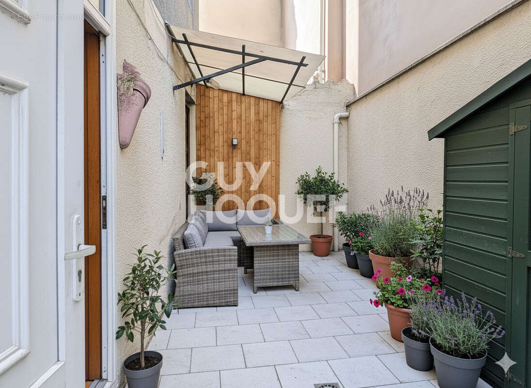 Maison à PONT-DU-CHATEAU