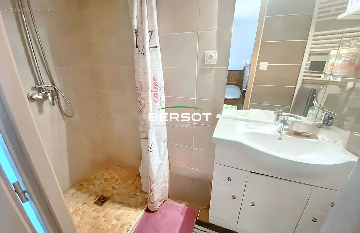 Maison à PORT-SUR-SAONE