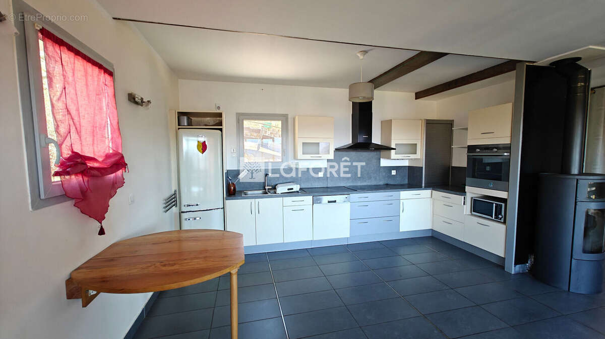 Maison à LE SAUZE-DU-LAC