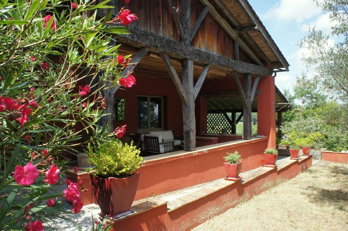 Maison à LOUBES-BERNAC