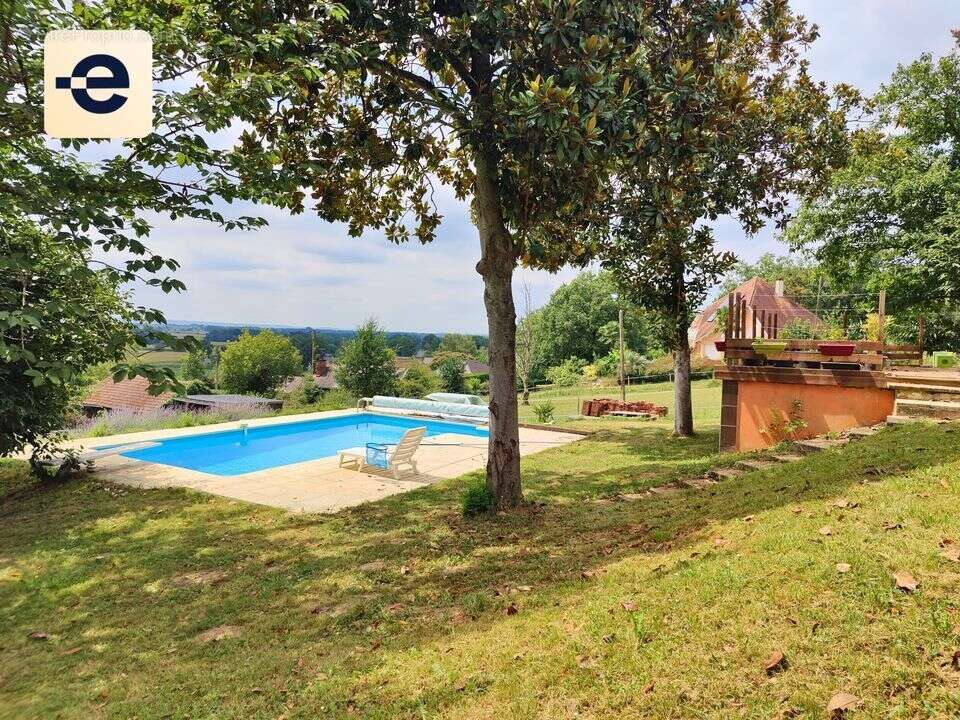 Maison à SERRES-MORLAAS