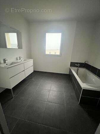 Maison à SERVON-SUR-VILAINE