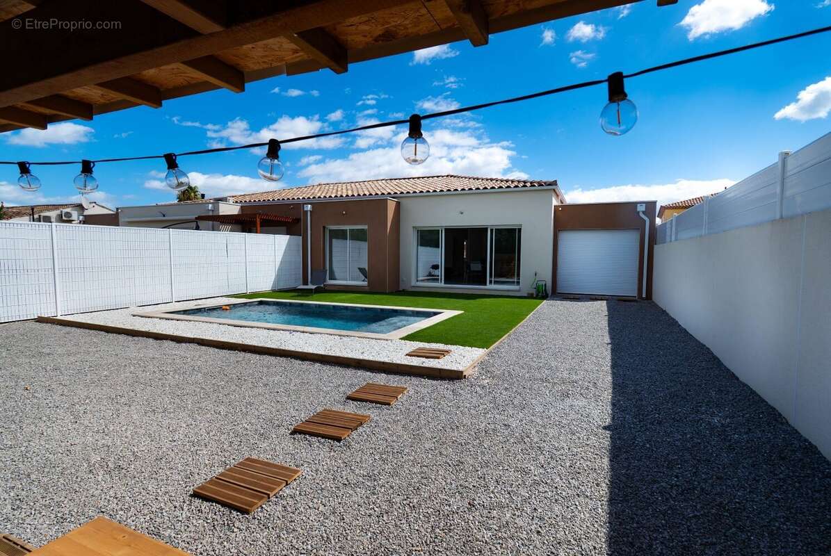 Maison à VILLENEUVE-LES-BEZIERS