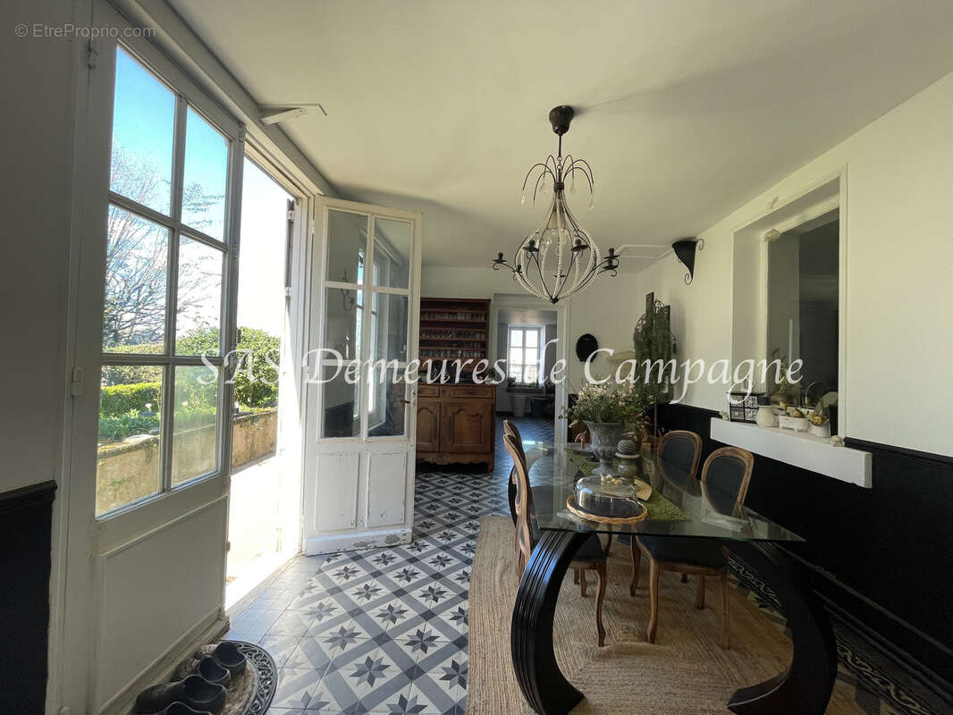 Maison à LES AIX-D&#039;ANGILLON