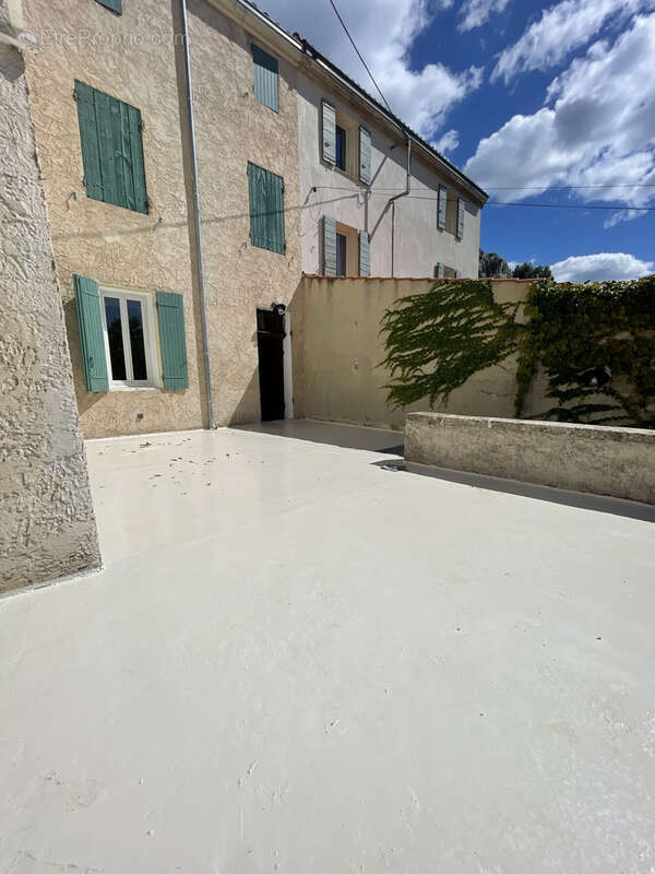 Maison à ROQUEVAIRE