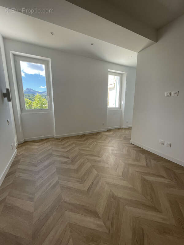 Maison à ROQUEVAIRE