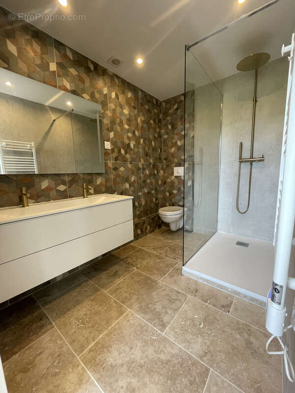 Maison à ROQUEVAIRE