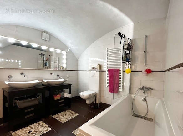 Appartement à TENDE