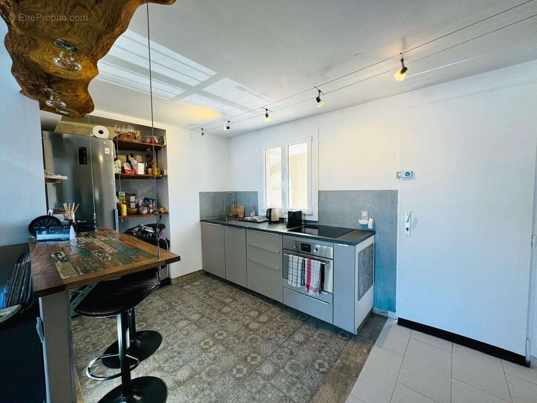 Appartement à COGOLIN