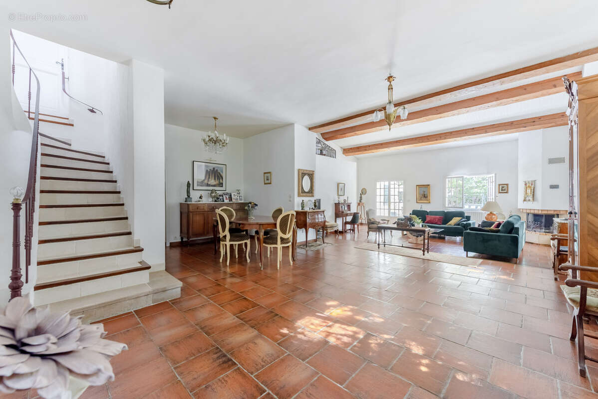 Maison à LA VALETTE-DU-VAR